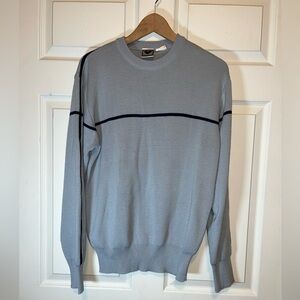 Obermeyer Men's Light Gray Crewneck Sweater